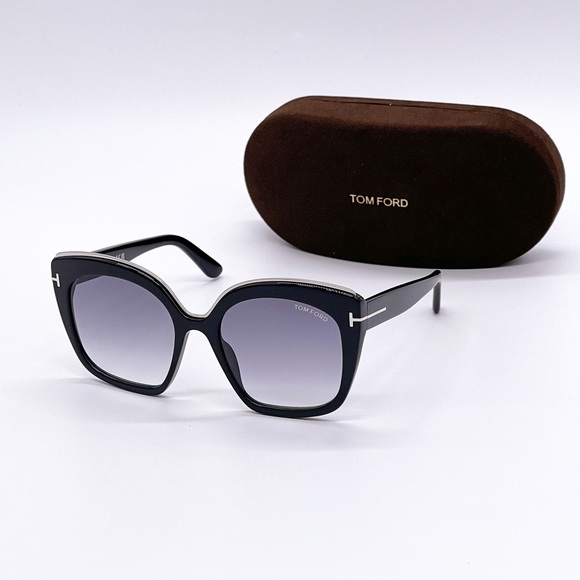 NEW TOM FORD CHANTALLE TOM FORD TF944 01B WOMEN SUNGLASSES TOM FORD FT0944 - Picture 2 of 13